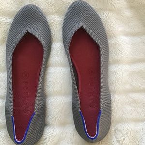 Rothys the flat, grey, size 10